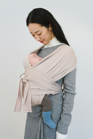 コニー抱っこ紐FLEX SoftBreeze™（サイズ調節可能 / ヘッドサポート付き）