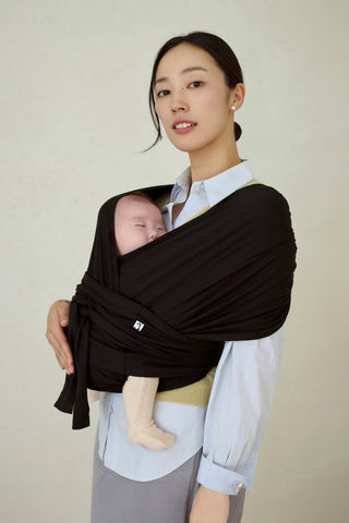 コニー抱っこ紐FLEX SoftBreeze™（サイズ調節可能 / ヘッドサポート付き）